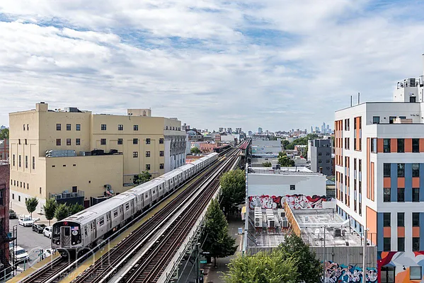 Rented by Rennit Inc. | media 38