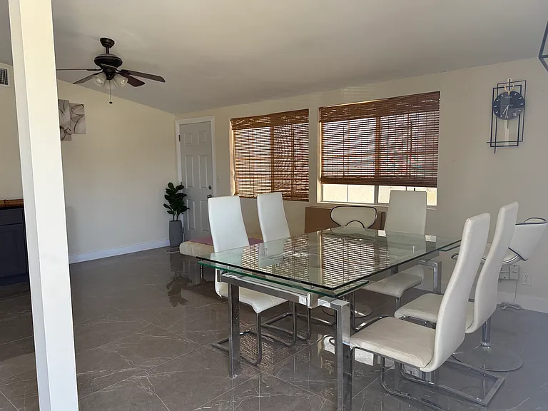 13761 Jefferson St — Photo 8