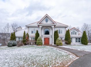 3001 Stoupas Dr, Greensburg, PA 15601