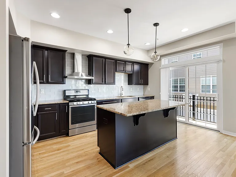 3953 Redbud Rd — Photo 15