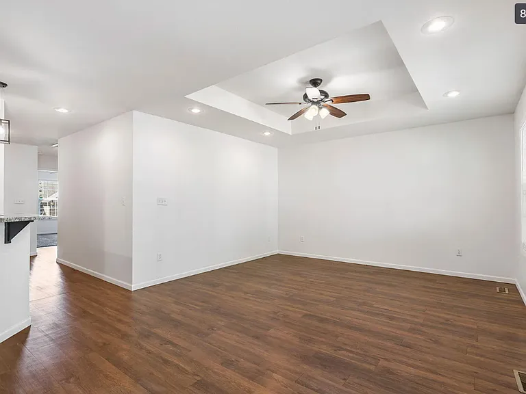 2301 W Bridlewood Trl — Photo 16