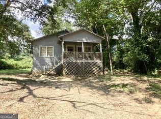 60 Edwards St, Toccoa, GA 30577