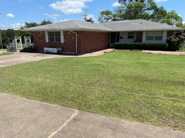 2 Sequoyah Blvd, Shawnee, OK 74801