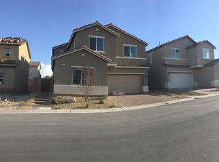 7745 Pyrenees Park Dr, Spring Valley, NV 89113