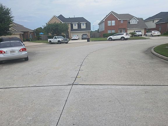 4th image of 14727 Boldere Ln