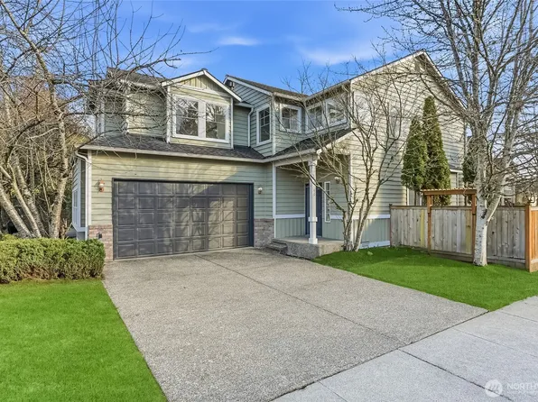19440 77th Place NE, Kenmore, WA 98028