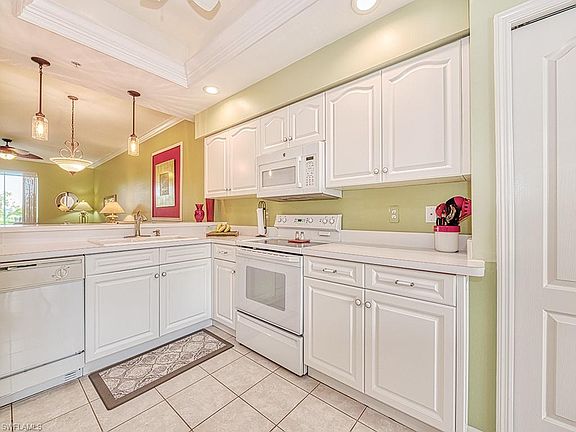 5th image of 26811 Clarkston Dr #103