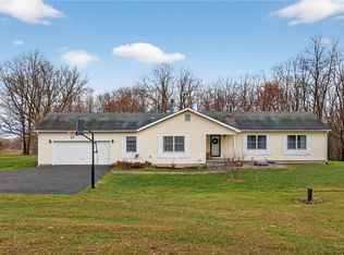 3037 Merritt Hill Rd, Penn Yan, NY 14527
