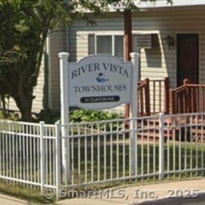 61 Clinton Ave APT 8, Stamford, CT, 06901