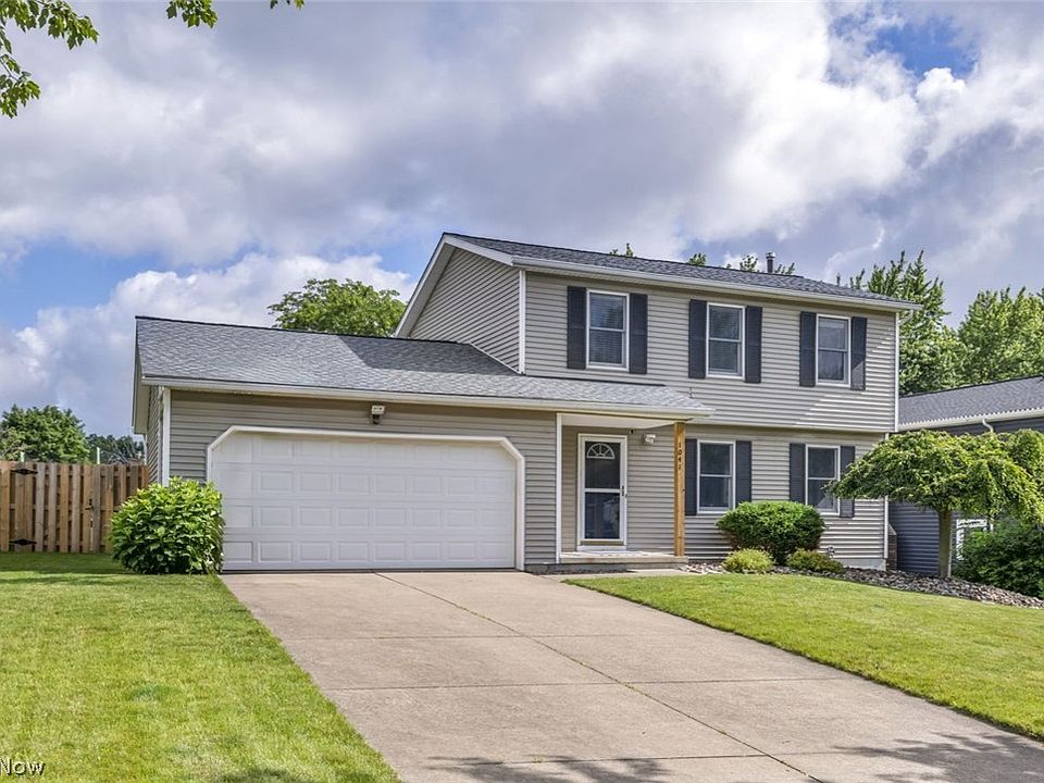 1st image of 1041 Oakbrooke Dr