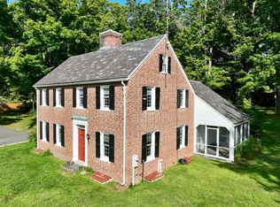 661 Bernardston Rd, Greenfield, MA 01301