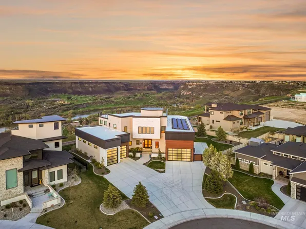 2322 Bisbee Pl, Twin Falls, ID 83301