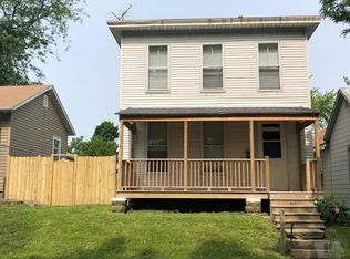 1015 N 8th St, Burlington, IA 52601