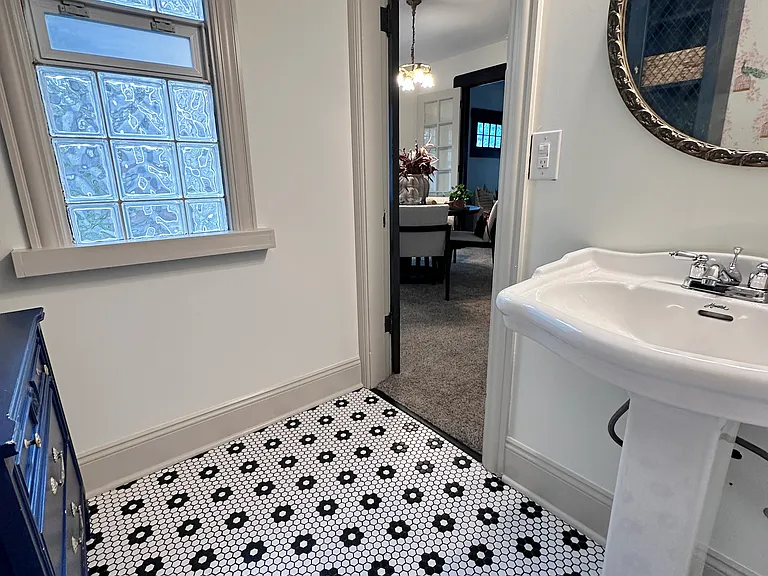 181 E Northwood Ave — Photo 11