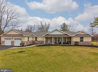 100 Lands End Rd, Wilmington, DE 19807