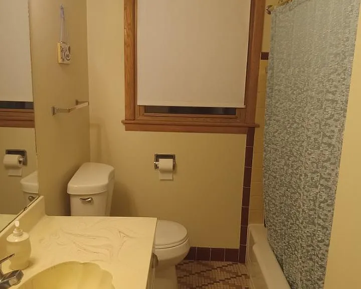 2401 Brentwood Pkwy #3 — Photo 5