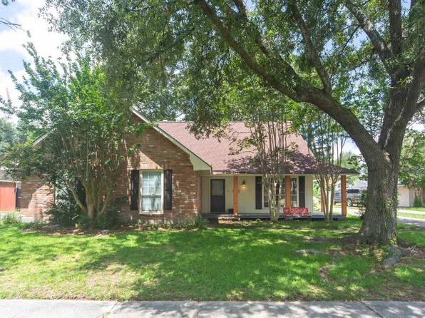 15115 Woodmoss Dr, Baton Rouge, LA 70816