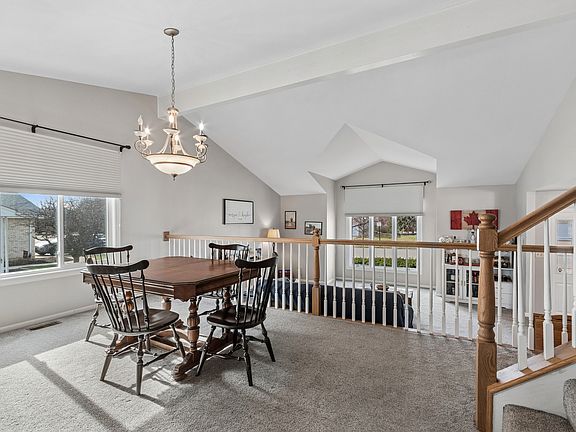 5th image of 19731 Edgebrook Ln