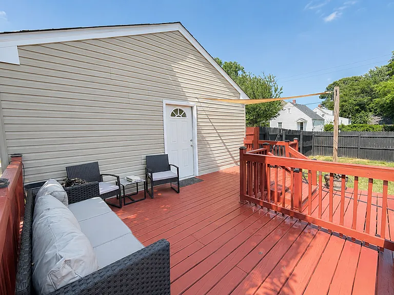 3401 Brighton St — Photo 7
