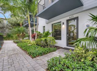 623 NE 22nd Dr, Wilton Manors, FL 33305