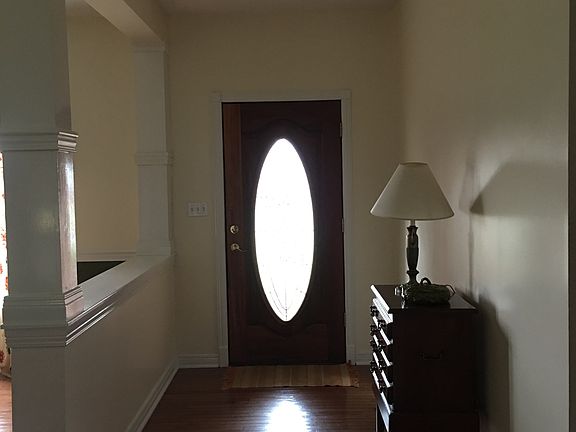 2nd image of 572 Farmer Ln