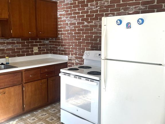 4th image of 3005 Aquadale Ln