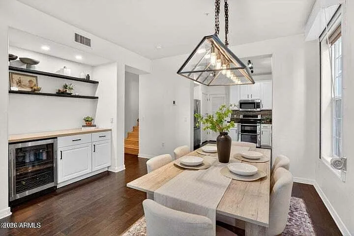 706 E Washington St #124 — Photo 13