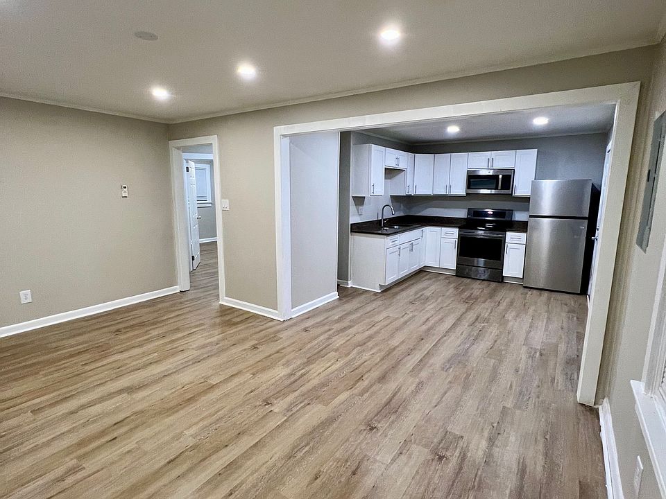 1st image of 303 Stockton St #303A