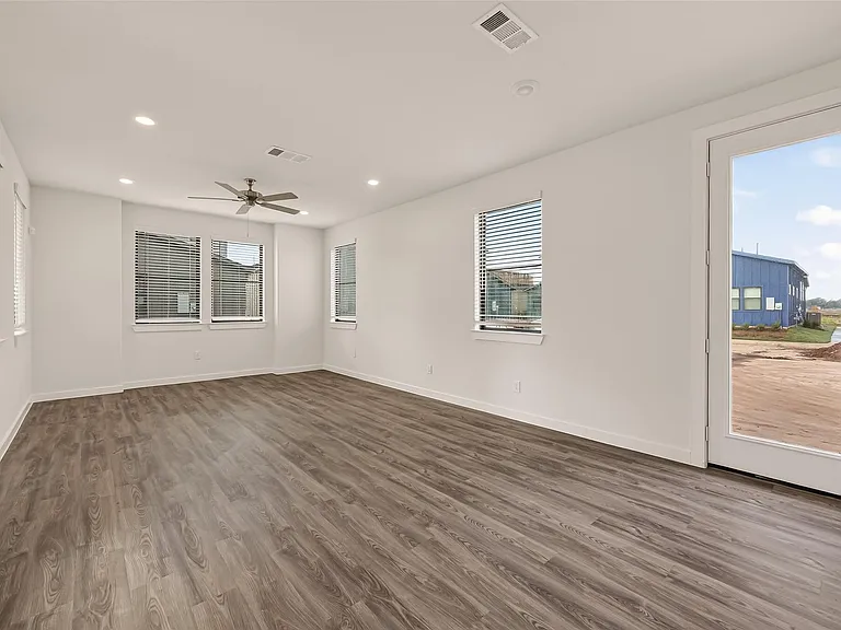3241 Loam Ln — Photo 23