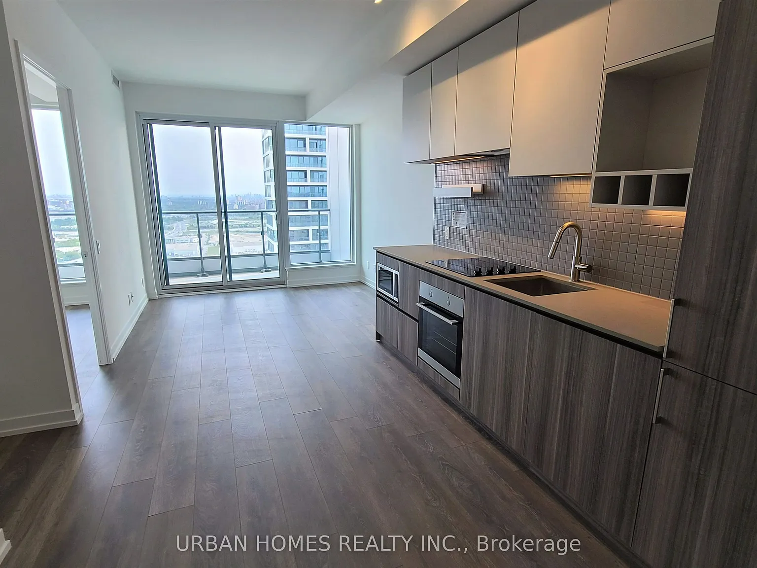 2 bed, $2,100 — Photo 3