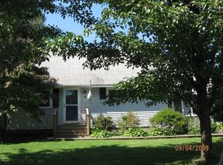 6 Phyllis Rd, Wappingers Falls, NY 12590