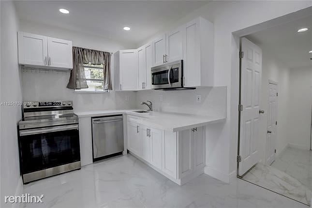 1st image of 9257R NW 5th Ave