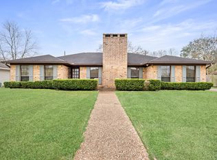 7025 Westgate Dr, Beaumont, TX 77706