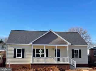 212 Washington Ave, Front Royal, VA 22630