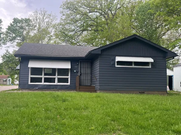 226 Tennessee Ave, Danville, IL 61832