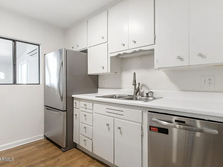 7344 E Polk St — Photo 6