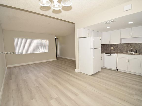 4th image of 6828 NW 166th Ter
