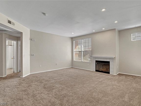 4th image of 8555 W Russell Rd Unit 2091