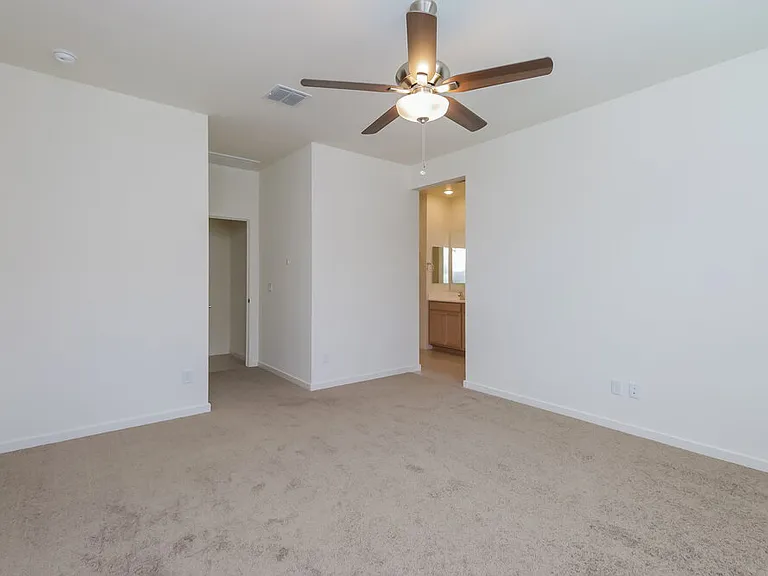 4227 W Coneflower Ln — Photo 10
