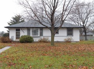 8060 Grenadier Ave S, Cottage Grove, MN 55016