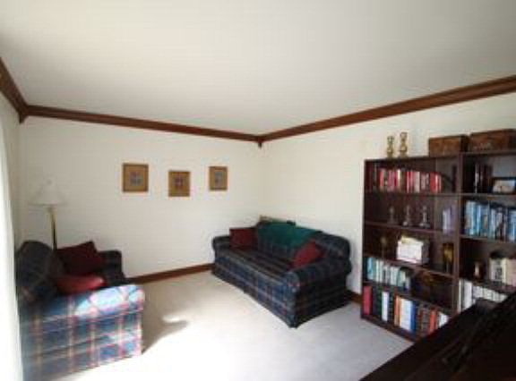 4th image of 142 Falcon Dr #189/1688