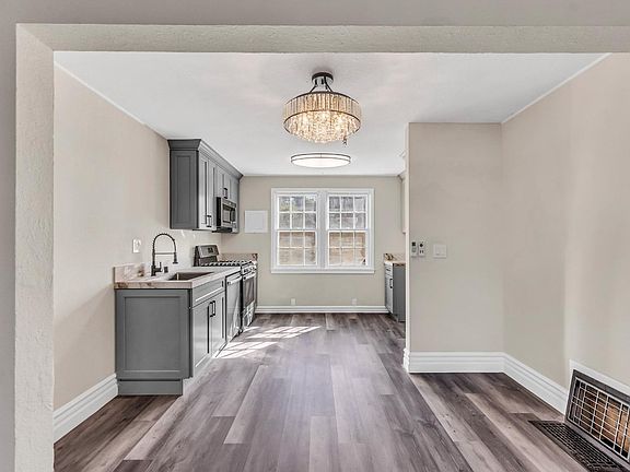 5th image of 122 Calhoun Street