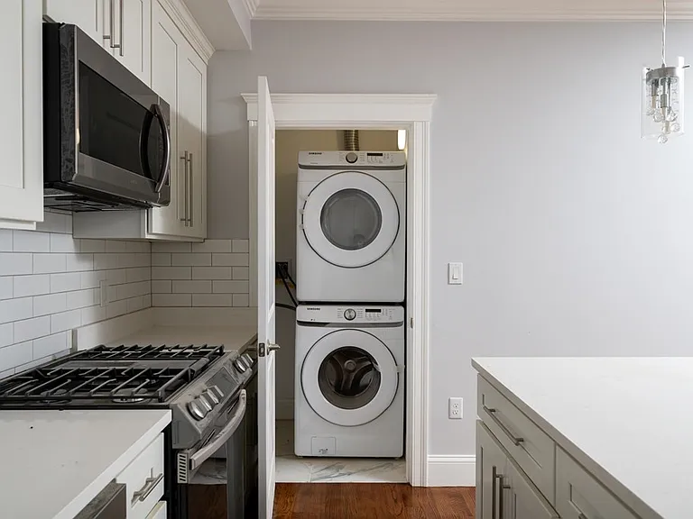 102 Neponset Ave #5 — Photo 5