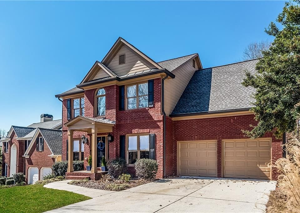 1st image of 1724 Lake Heights Cir