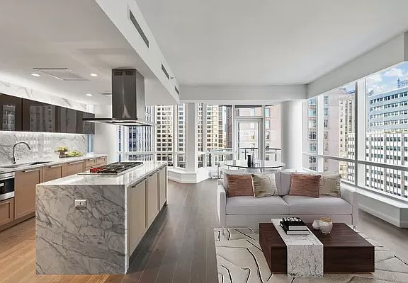 4th image of 19 Park Pl #13
