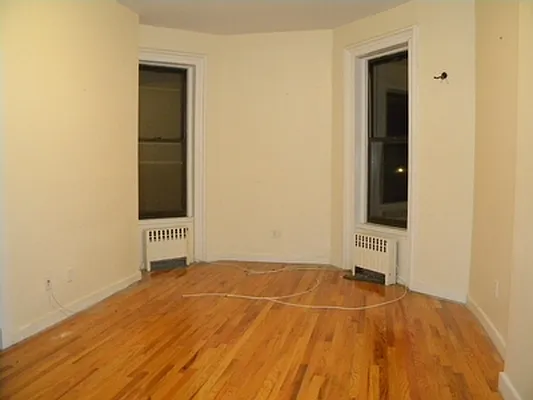 Rented by Urban Realty NYC | media 8