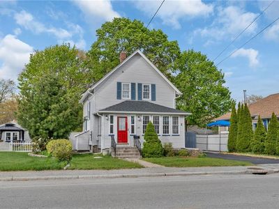 325 Church Ave, Warwick, RI, 02889