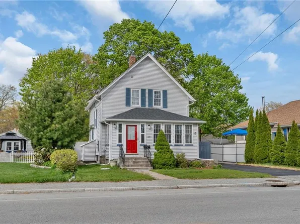 325 Church Ave, Warwick, RI 02889