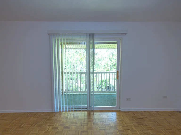 930 Beau Dr #312 — Photo 6