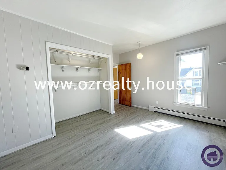 215 E Reed Ave — Photo 18